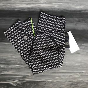 Lululemon Chase Me Crop - SeaWheeze 2017